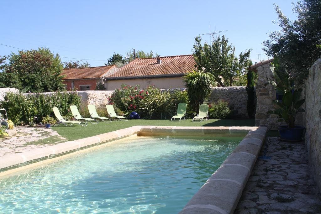 Aux Pots Bleus Bed & Breakfast Nissan-lez-Enserune Exterior foto