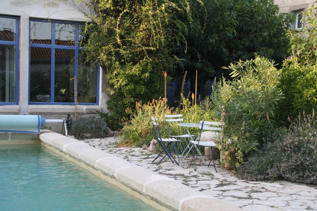Aux Pots Bleus Bed & Breakfast Nissan-lez-Enserune Exterior foto
