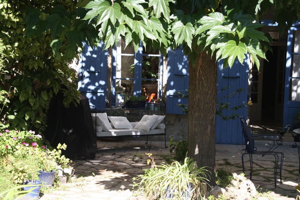 Aux Pots Bleus Bed & Breakfast Nissan-lez-Enserune Exterior foto